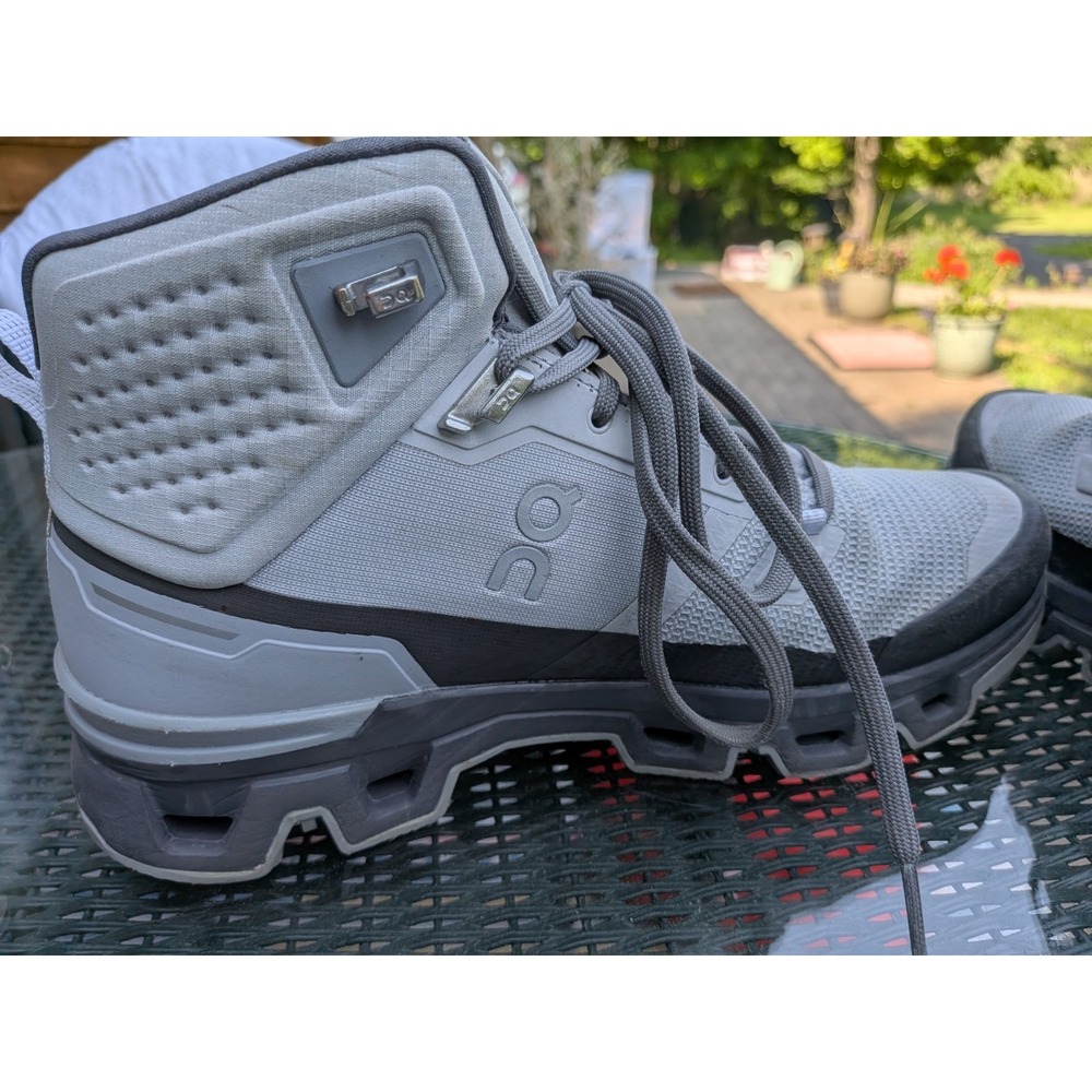 ON Cloud 8.5 Cloudrock Swiss Waterproof Trail Hiking Sneakers Boots CLOUD Gray